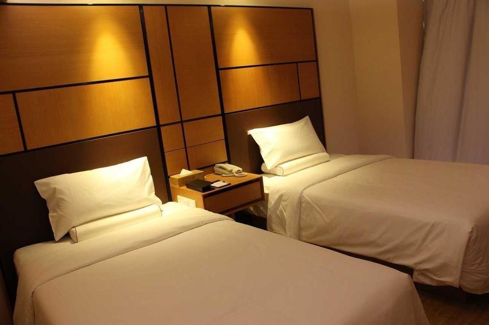 All Season Kunming Zhengyifang Pedestrian Street Hotel Dış mekan fotoğraf